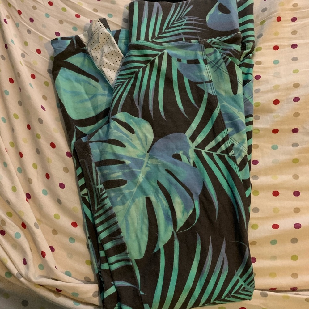 VS Pink Hawaiian Leggings